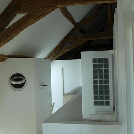 Gites De La Grande Ferme Avernes 객실 사진