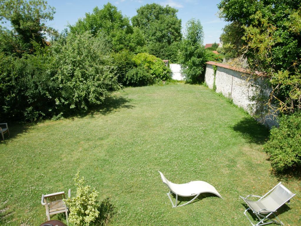 Gites De La Grande Ferme Avernes 외부 사진